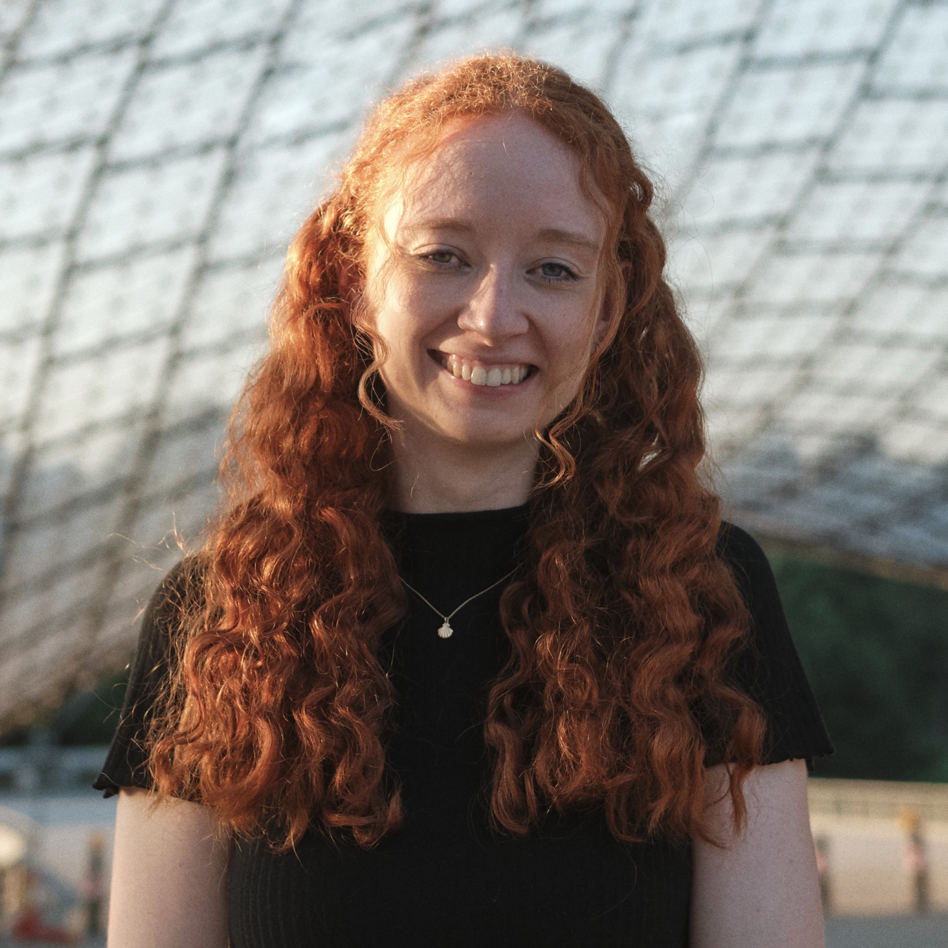 Headshot of Simone Peter